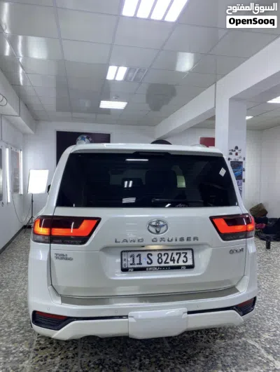 تويوتا لاند كروزر GXR 4