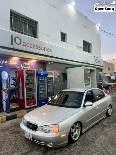 هيونداي افانتي Standard 2