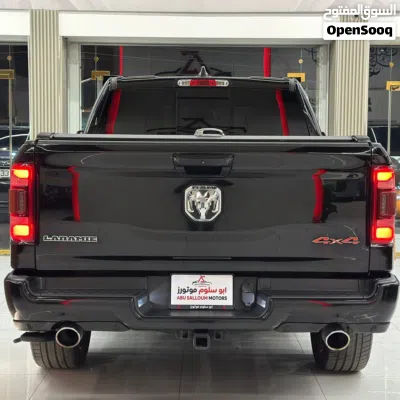 Dodge Ram Laramie 3