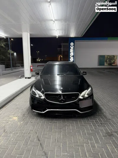 مرسيدس بنز الفئة-E E 550 4