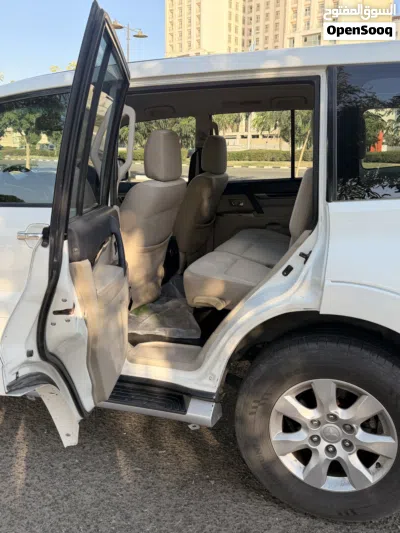 Mitsubishi Pajero GLS 4