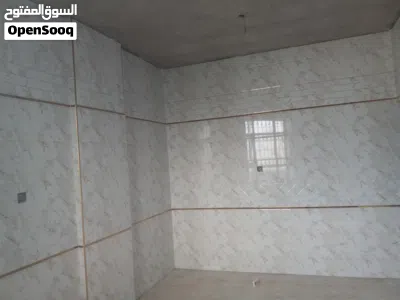 معلم بلاط درجه اولى 3