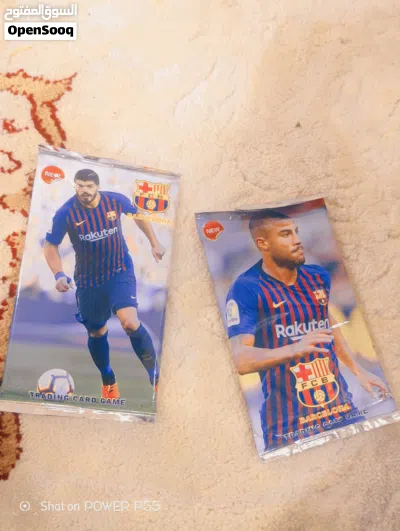 يوجي ال2 بدينار ريال مدريد الجديد يوجد مفاصلة على السعر مثل ال2 ب نصف دينار 2