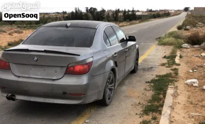 بي ام دبليو الفئة 5 525 3