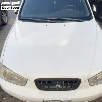 Hyundai Avante Standard 4