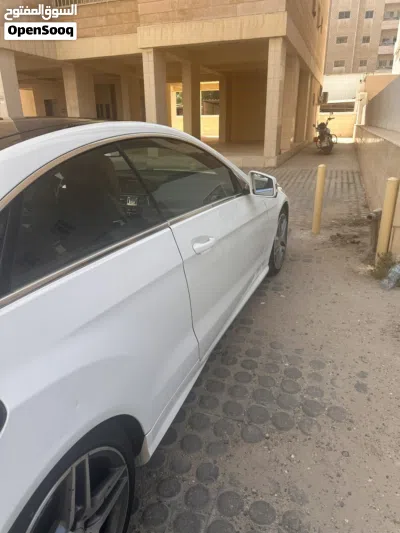 Mercedes Benz E-Class E 320 2