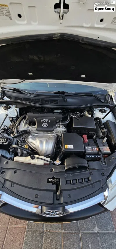 Toyota Camry SE 2
