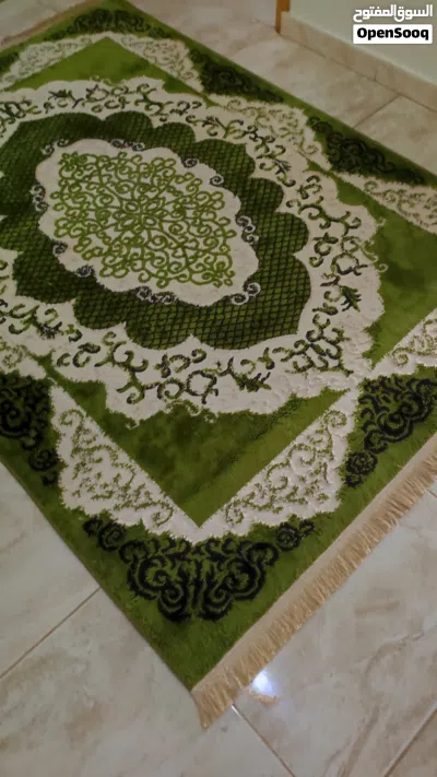سجاد استعمال نظيف شبه جديد 2