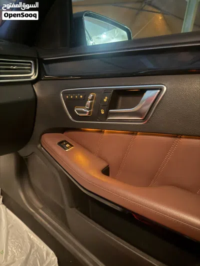 مرسيدس بنز الفئة-E E 300 4