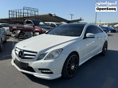 Mercedes Benz E-Class E 350 3