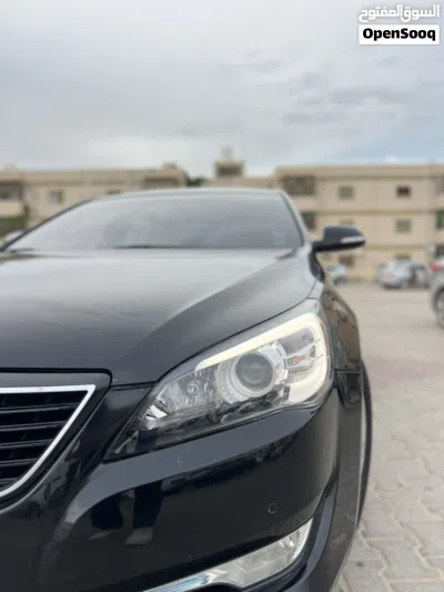 Kia Cadenza Limited 3