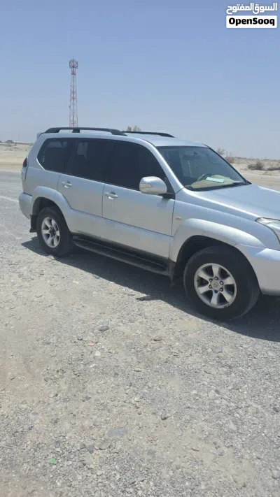 Toyota Land Cruiser GR 4