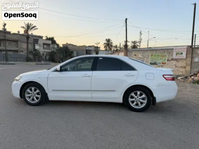 تويوتا كامري GLE 3