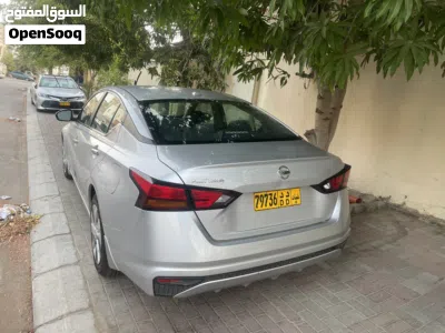 Nissan Altima S 2