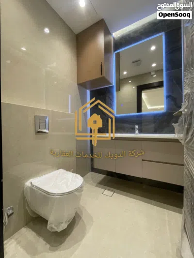 شقة * جديدة * لم تسكن * 3نوم * 180م * خلدا 3