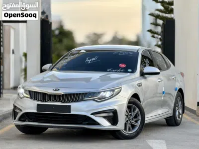 Kia K5 EX 2
