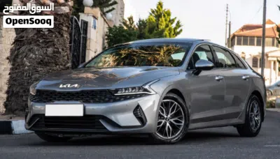 Kia K5 GT 4