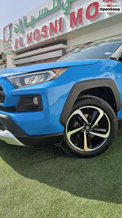 Toyota RAV 4 Adventure 2