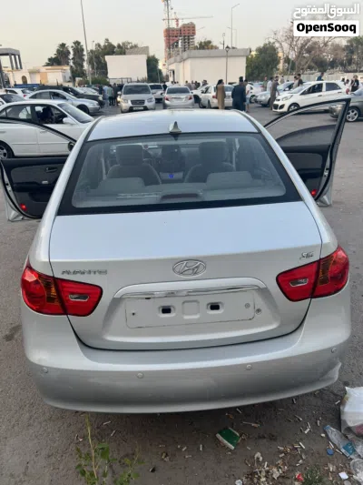هيونداي افانتي Limited 2