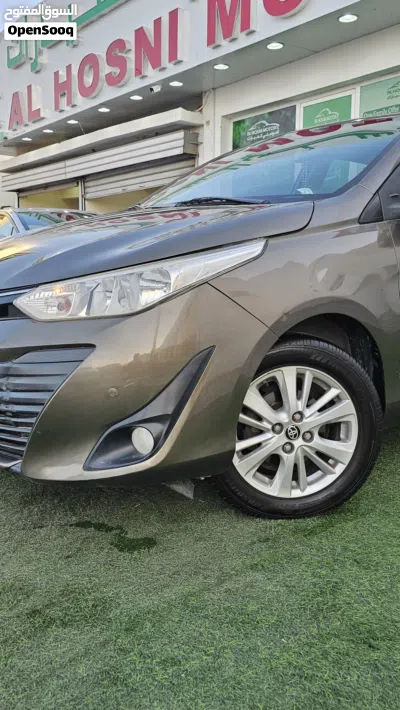 Toyota Yaris G 2
