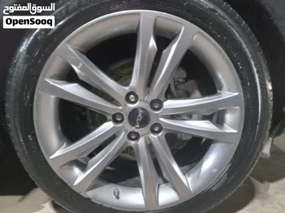 سيرية ديسكو بالقومات ربي ايبارك 245/45/19 نبي تبديل بسرية ديسكو كيا سبورتاج 2012 2