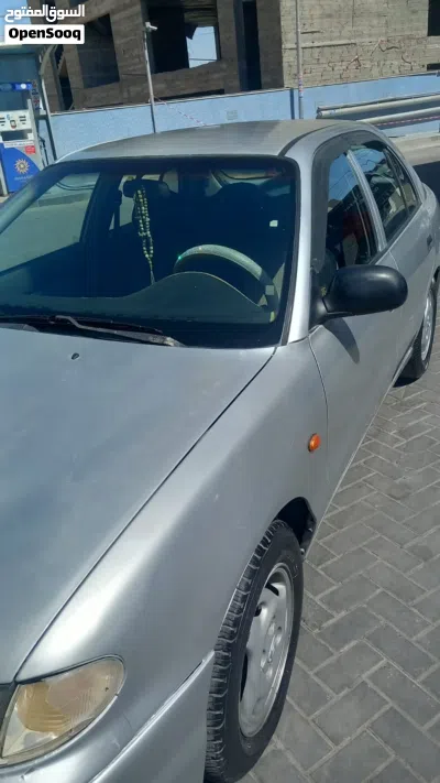 Hyundai Accent Standard 4