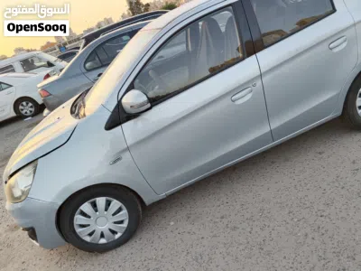 Mitsubishi Mirage Standard 3