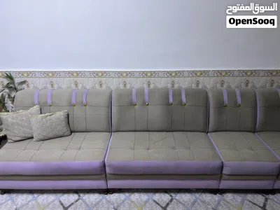 ديوان متكون من عشر قطع و 11 متر لون بنفسجي فاتح مع بيجي والقاعدة جوزي 2