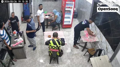 مطعم شغال للبيع شامل الرخصة والمعدات 2
