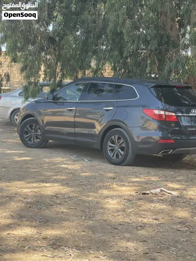 Hyundai Santa Fe GLS 3
