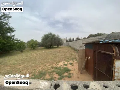قطعة أرض مساحتها 670 متر شهادة عقارية واجهتها داخل مقسم 26 متر بالقرب من كوبري الفروسية 2