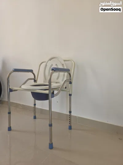 كرسي حمام طبي متنقل عرض 51 (كرسي مرحاض) 3