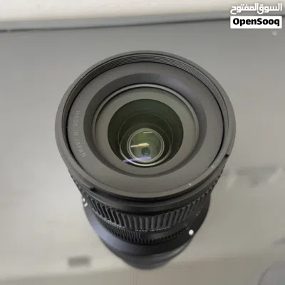 Sigma 18-50mm f2.8 lens for Canon RF mount 4
