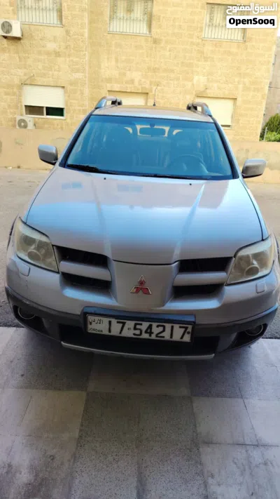 Mitsubishi Outlander Sport 3