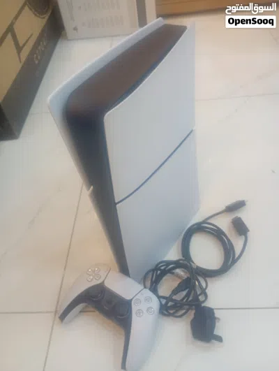 used PS5 console digital edition 825 gb 2