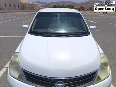 Nissan Tiida 2