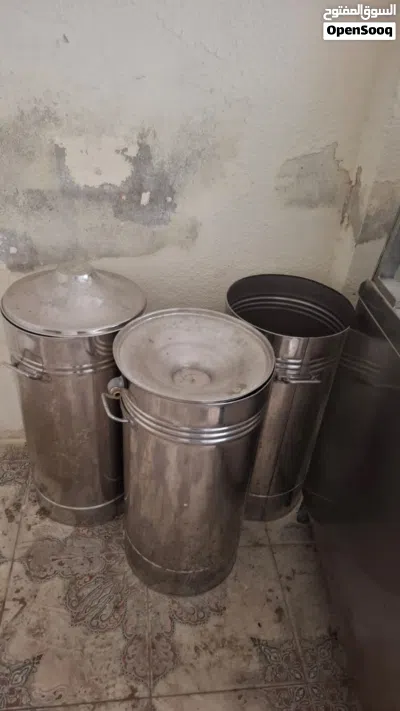 عدت مطعمل للبيع بسعر حرق 4