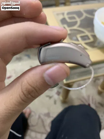 سماعات طبية من شركة PHONAK 3