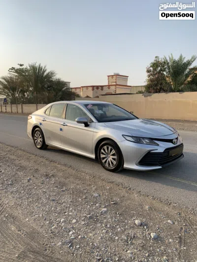 تويوتا كامري LE 2