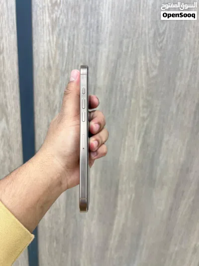 i phone 16 Pro Max 3