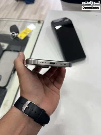 أيفون 15 برو ماكس 265 جيجا iPhone 15ProMax 265GB 3