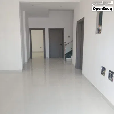 للبيع فيلل راقية 4
