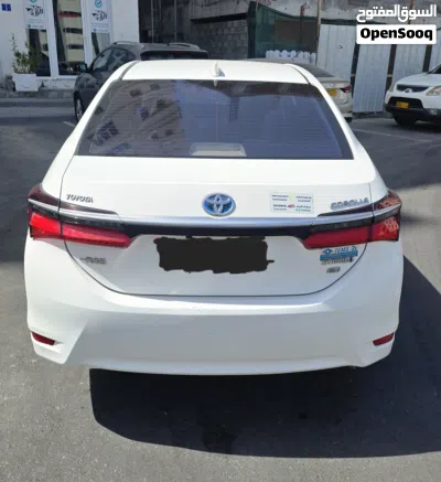 Toyota Corolla SE 2