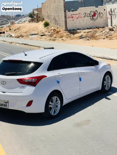 Hyundai Elantra GL 4