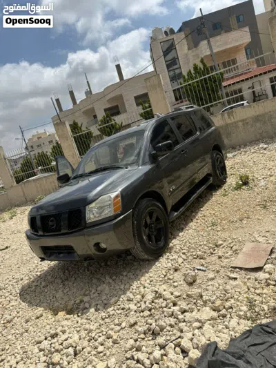 Nissan Armada Platinum 4