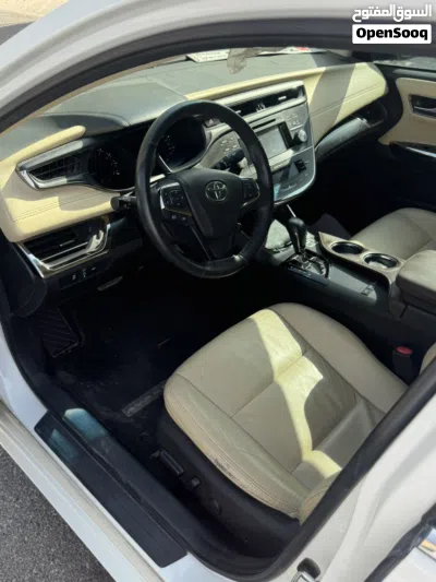Toyota Avalon XLE 3