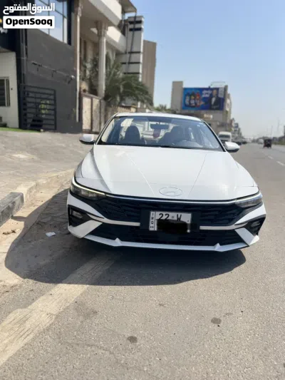 Hyundai Elantra Limited 2