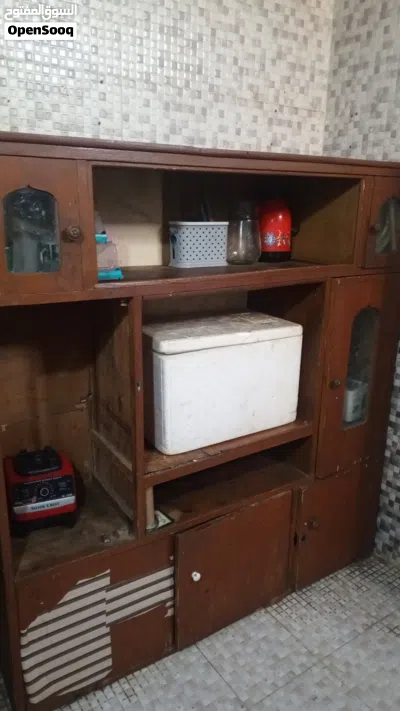 معرض مال تلفزيون خشب عراقي 4