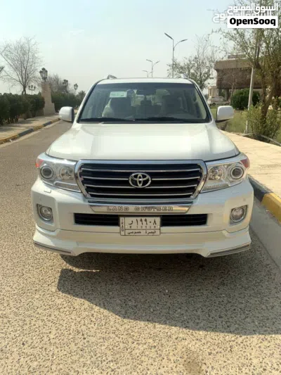 تۆیۆتا لەند کڕووزەر GXR 3