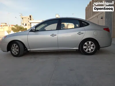 Hyundai Elantra GLS 3